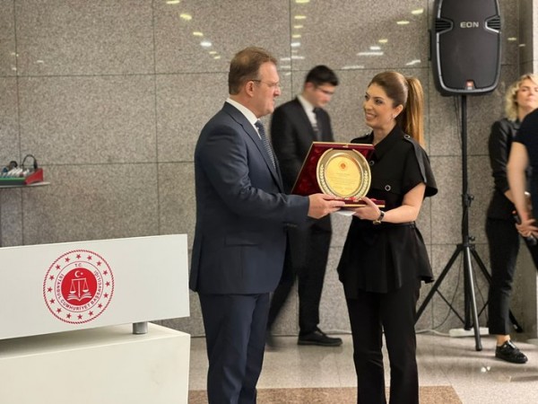 İstanbul Adalet Sarayında Geçmişten günümüze yargı giysileri sergisi